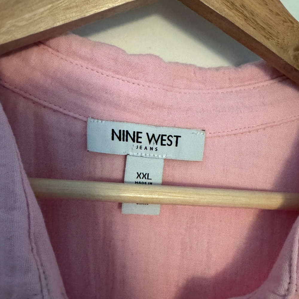 Nine West button down - Picture 3 of 3